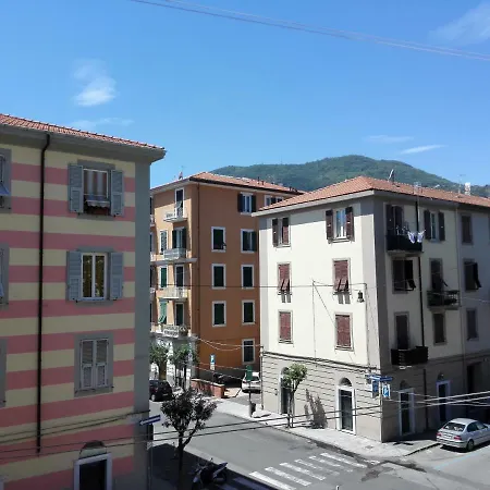 Comodita Citta-mare Cinque Terre Apartment *